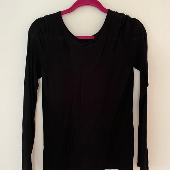 EXPRESS black and white heart sweater. Size M. - Picture 2 of 3